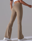 Seamless Sculpting Flared Leggings