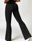 Pocket-Detail Seamless Sculpting Flared Leggings