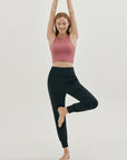 Seamless Relaxed-Fit Sculpting Jogger Pants