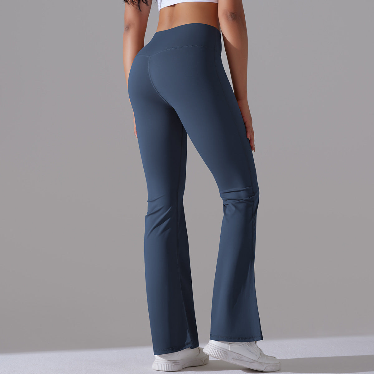 Seamless Sculpting Flared Leggings