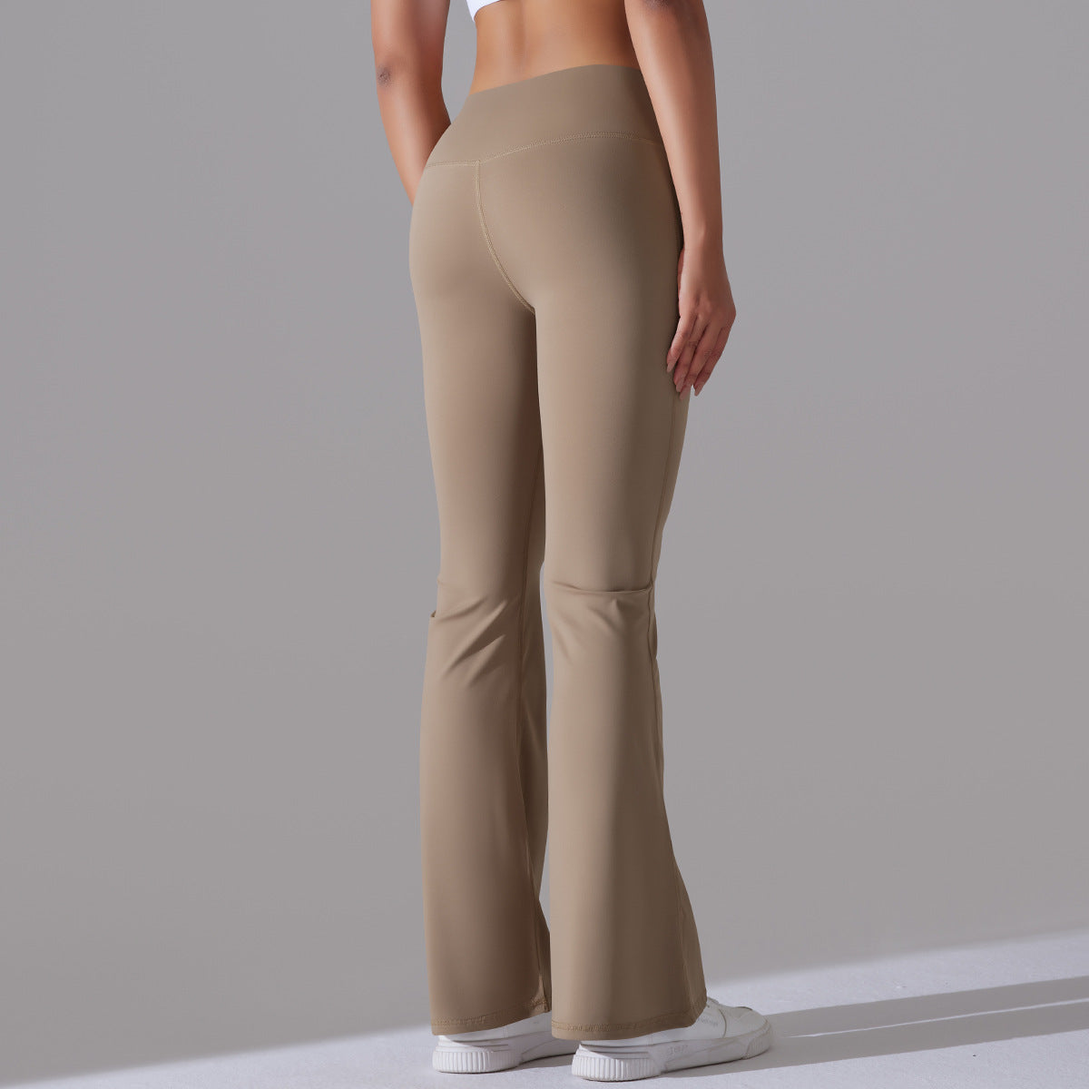 Seamless Sculpting Flared Leggings