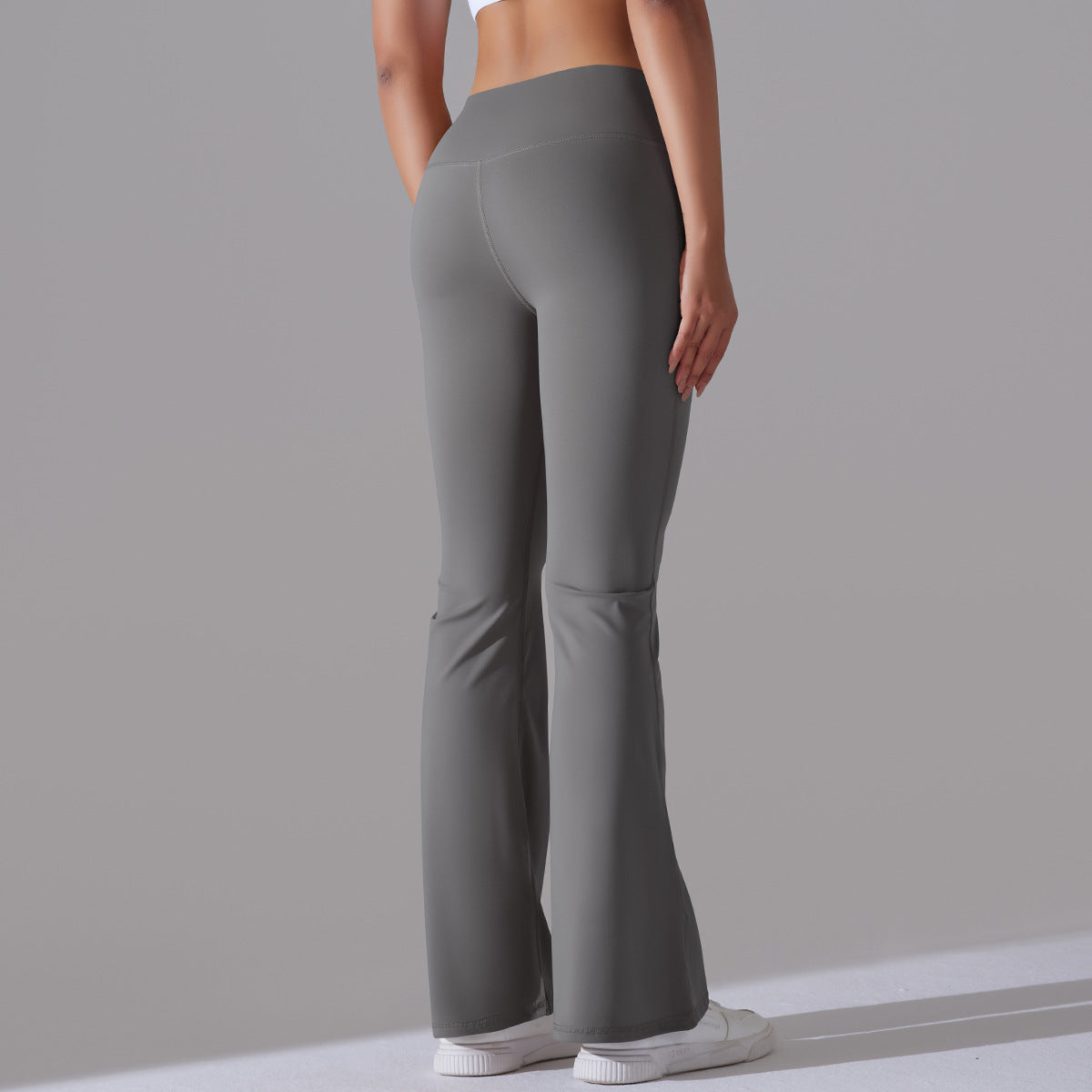 Seamless Sculpting Flared Leggings