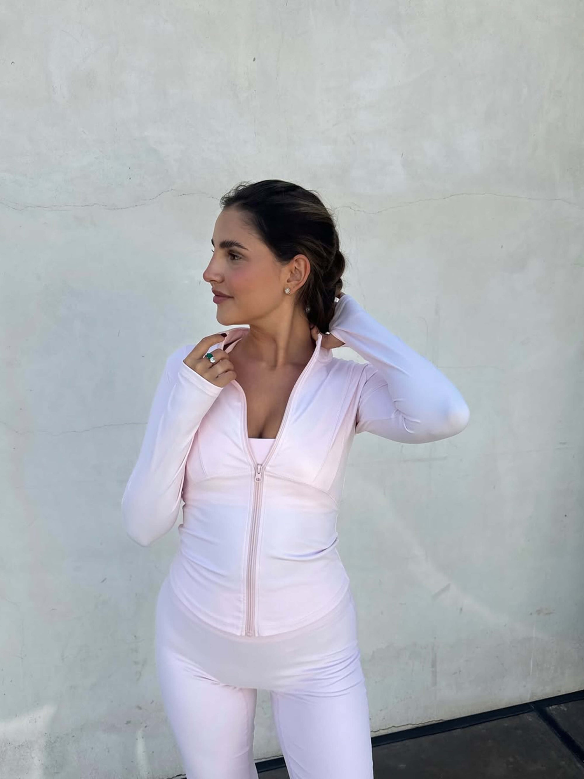 Seamless Zip-Up Sculpting Long-Sleeve Top