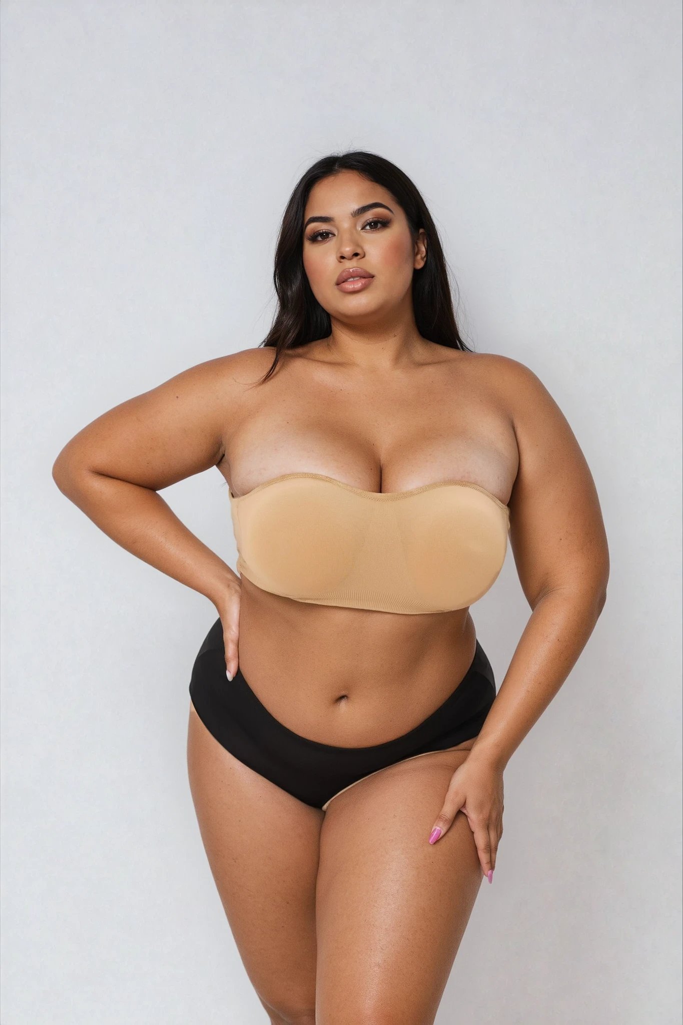 Celeste Seamless Strapless Bra – Convertible, Wireless &amp; Invisible Fit